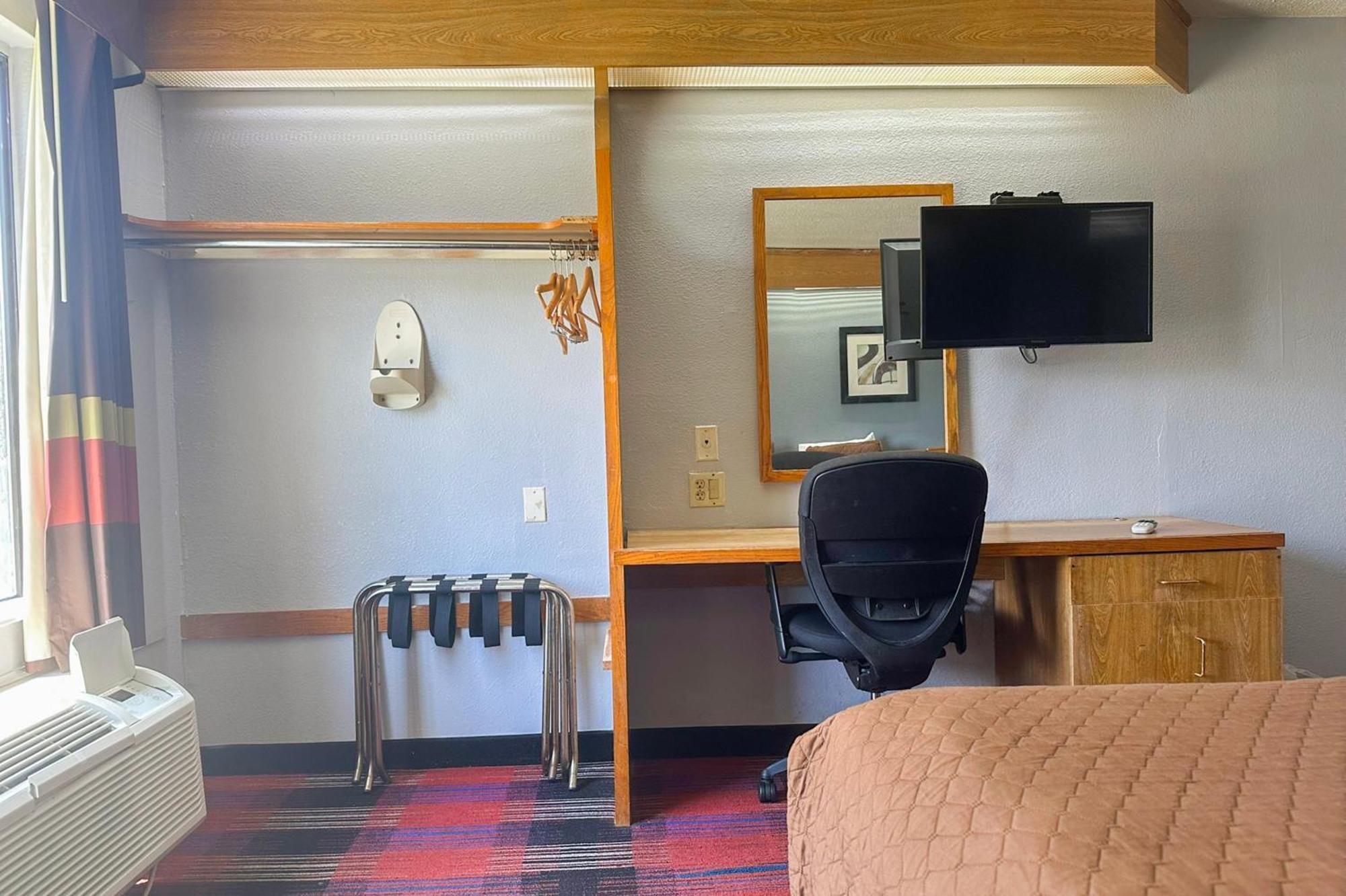 Classic Inn By Oyo I- 240 Near Memphis Airport Esterno foto