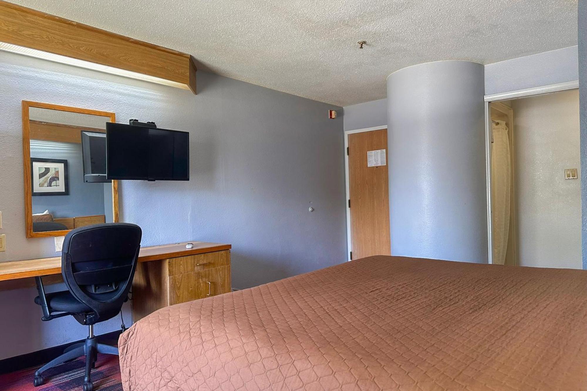 Classic Inn By Oyo I- 240 Near Memphis Airport Esterno foto
