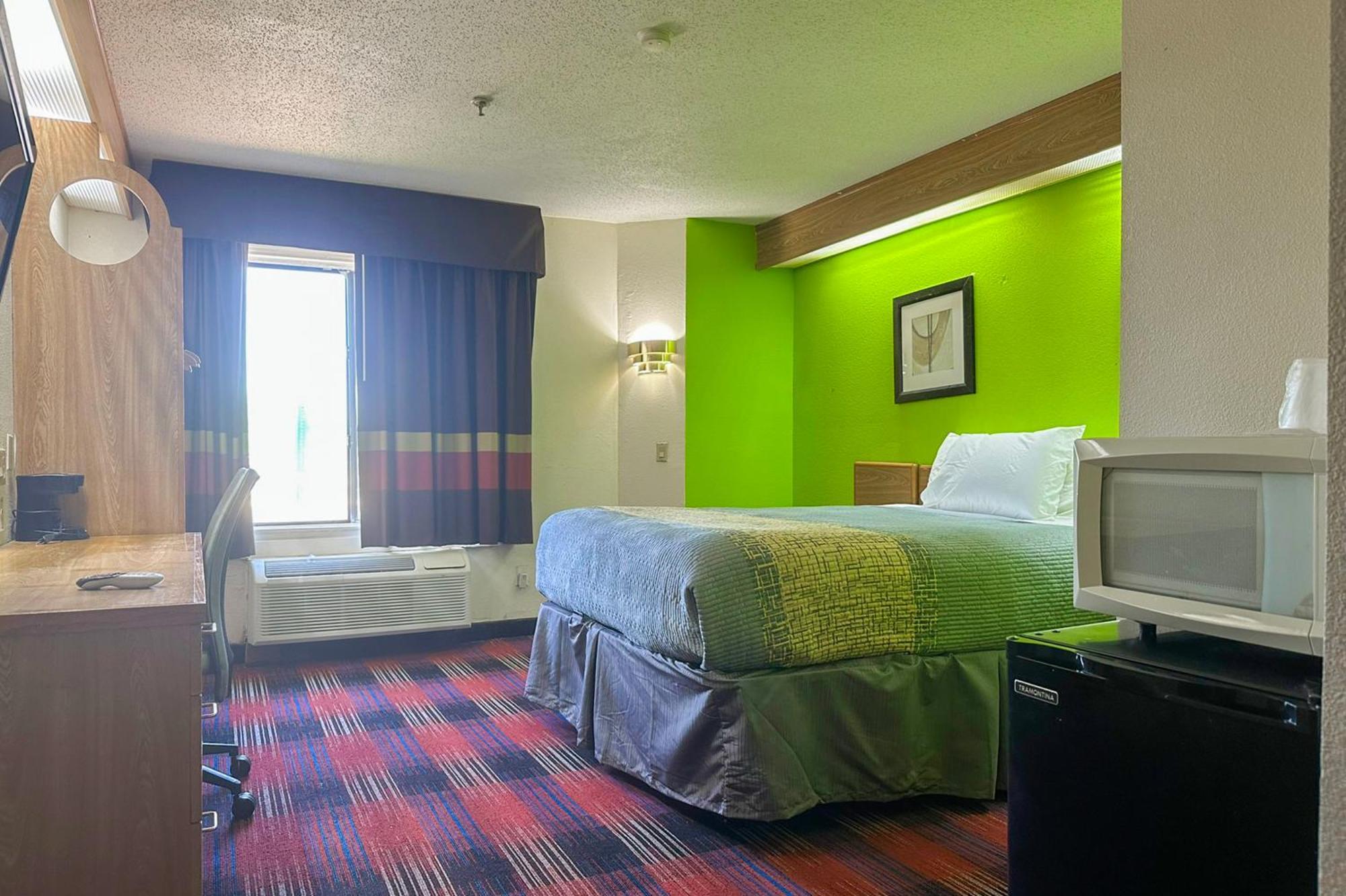 Classic Inn By Oyo I- 240 Near Memphis Airport Esterno foto