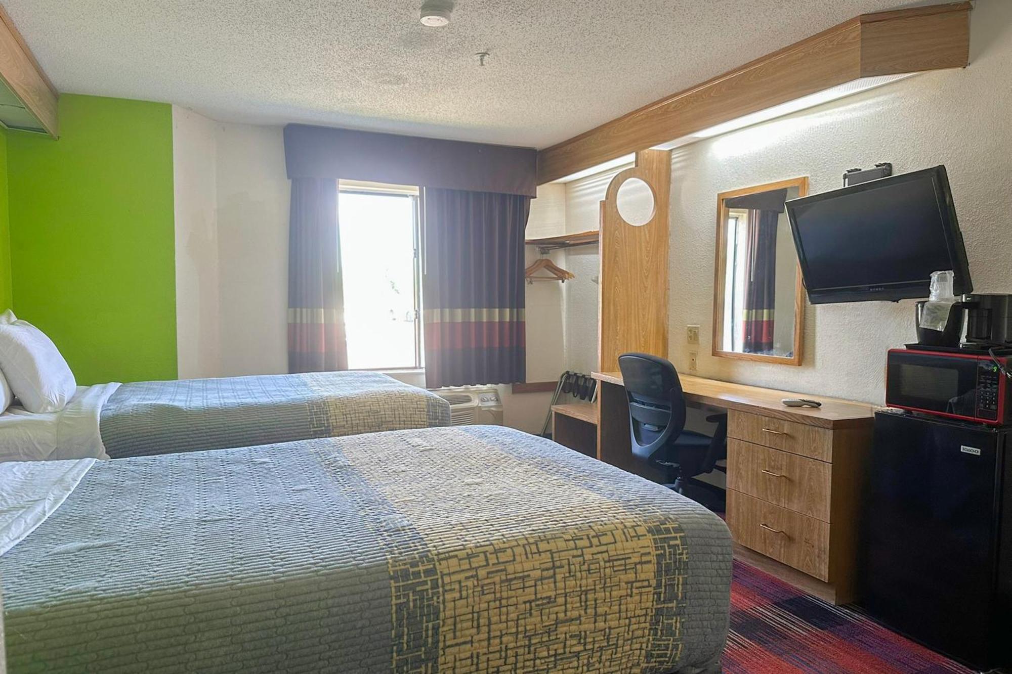 Classic Inn By Oyo I- 240 Near Memphis Airport Esterno foto