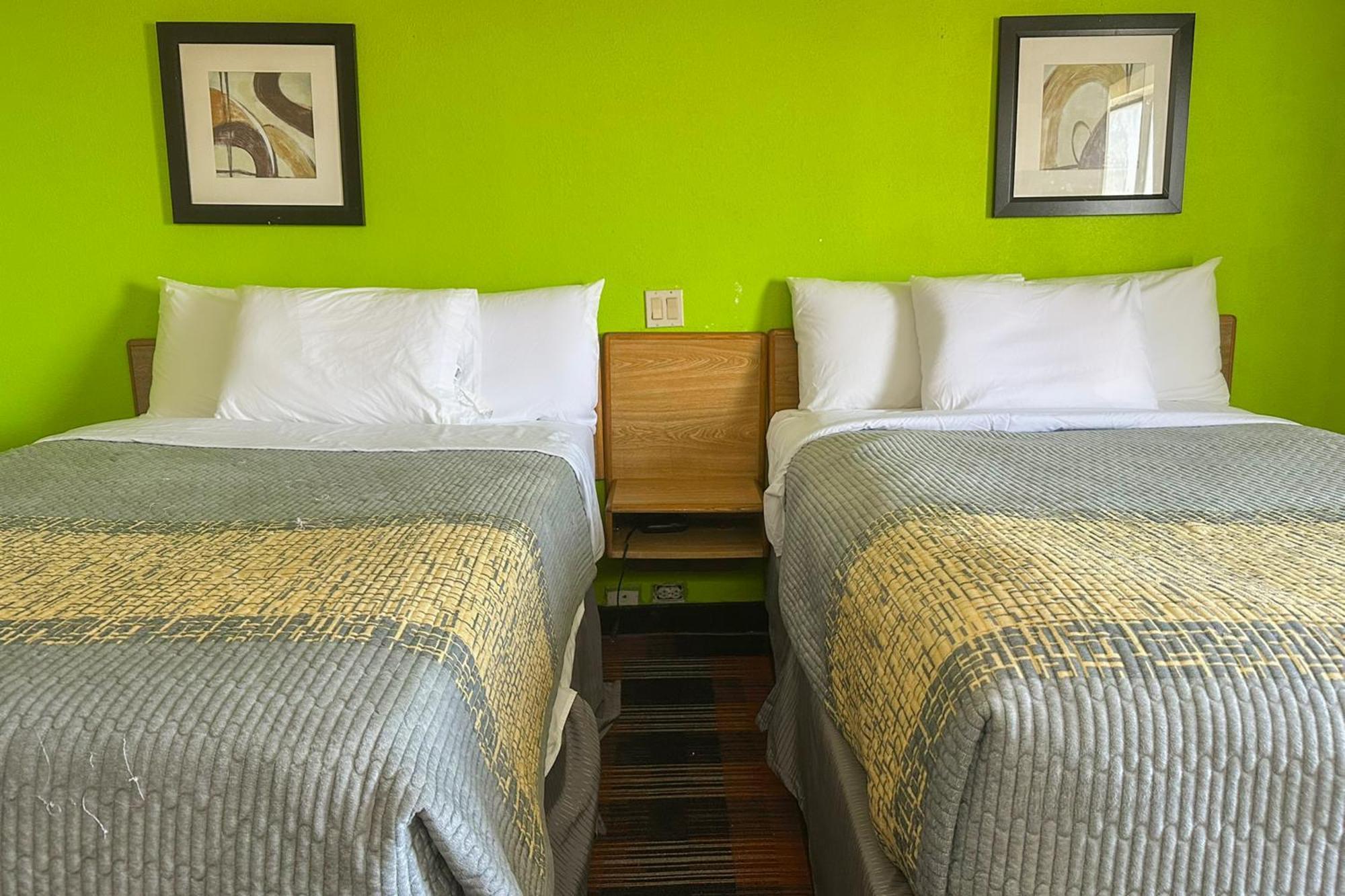 Classic Inn By Oyo I- 240 Near Memphis Airport Esterno foto
